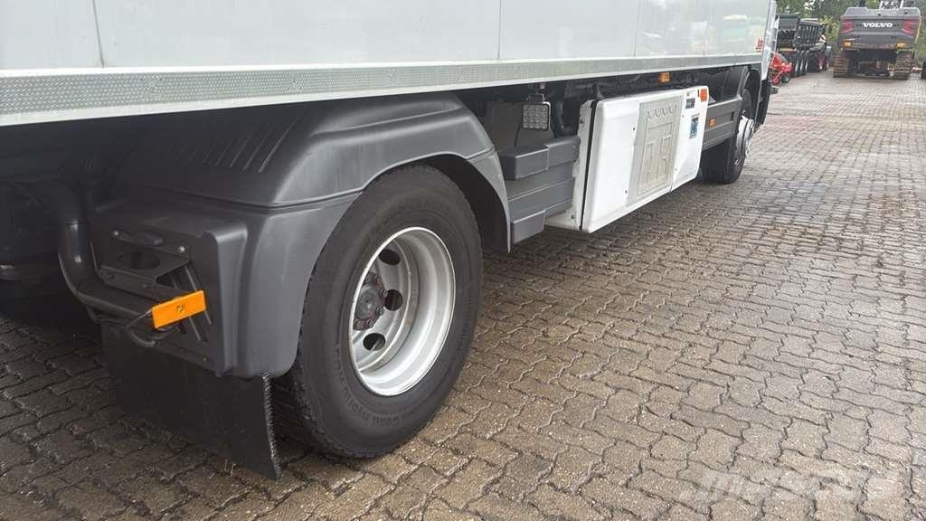 Mercedes-Benz 1527 0 Camiones chasis