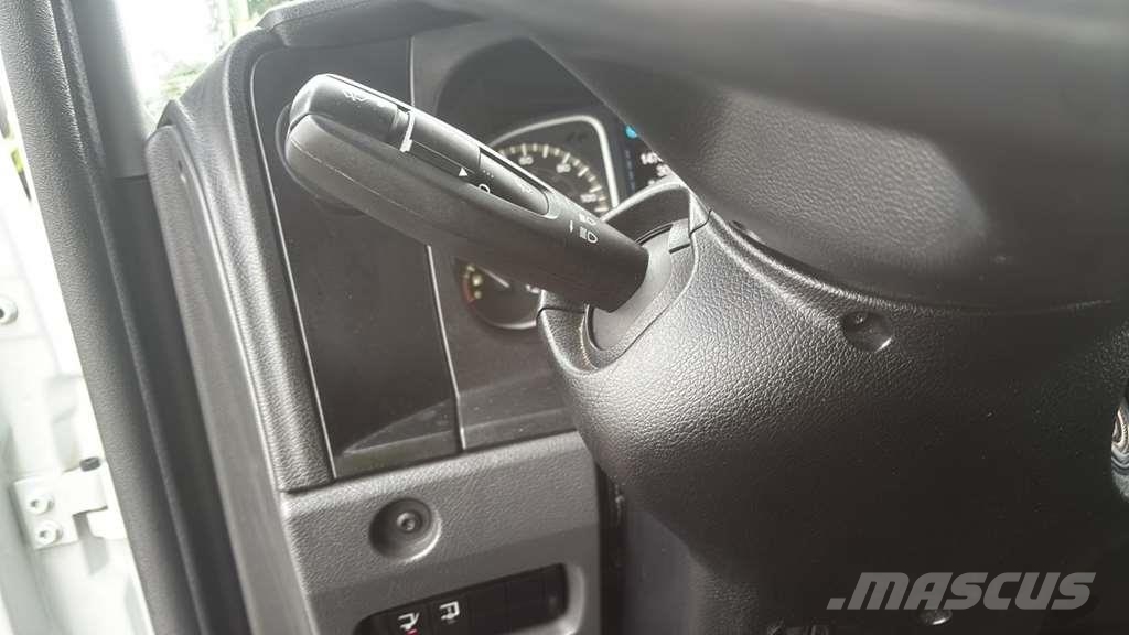 Mercedes-Benz 1527 0 Camiones chasis