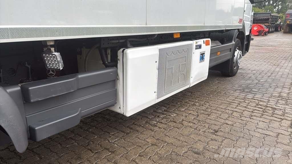 Mercedes-Benz 1527 0 Camiones chasis