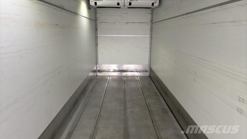 Mercedes-Benz 1527 0 Camiones chasis