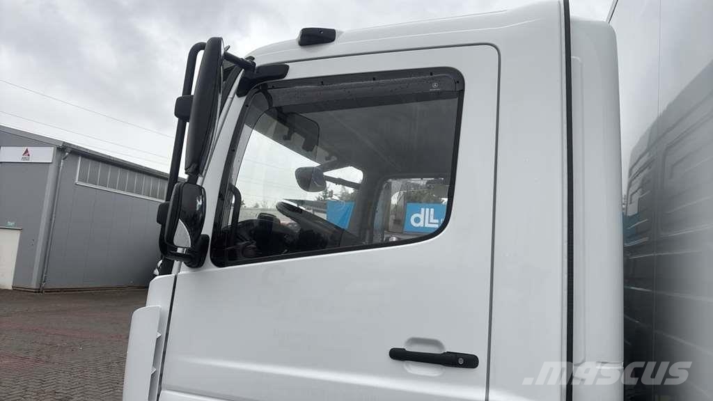 Mercedes-Benz 1527 0 Camiones chasis