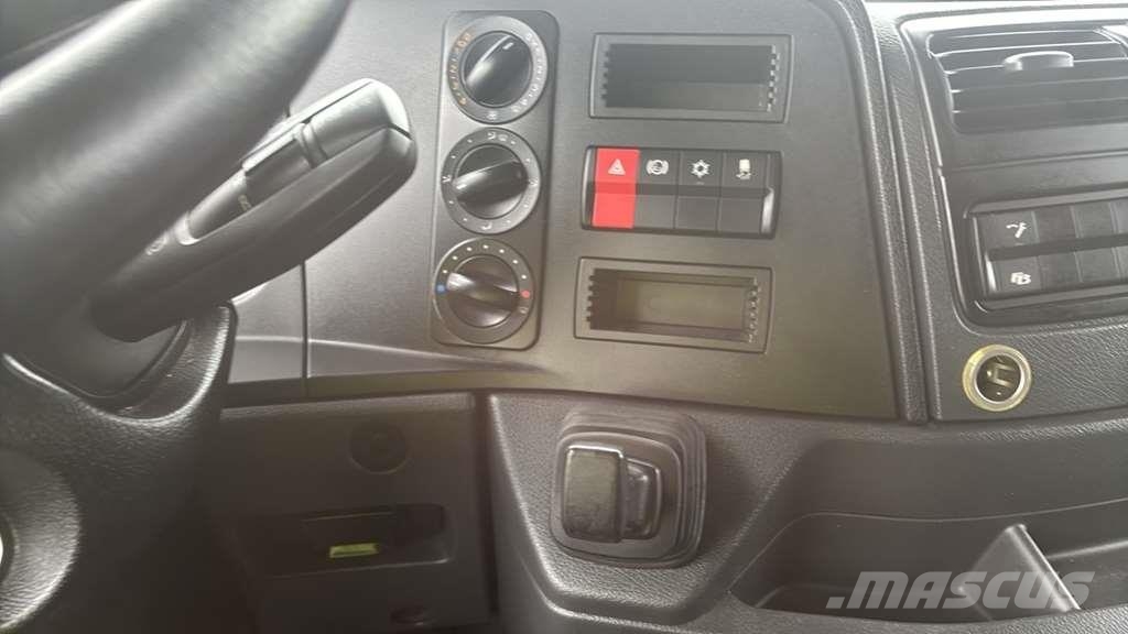Mercedes-Benz 1527 0 Camiones chasis