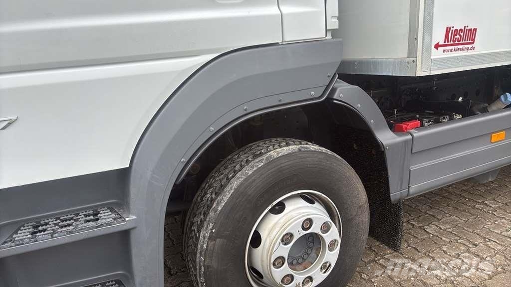 Mercedes-Benz 1527 0 Camiones chasis