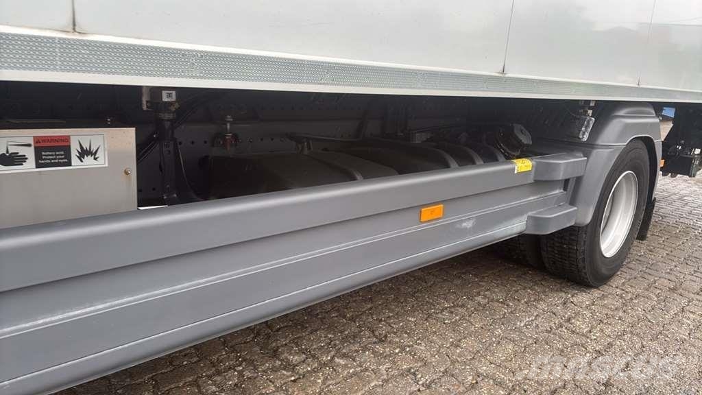 Mercedes-Benz 1527 0 Camiones chasis