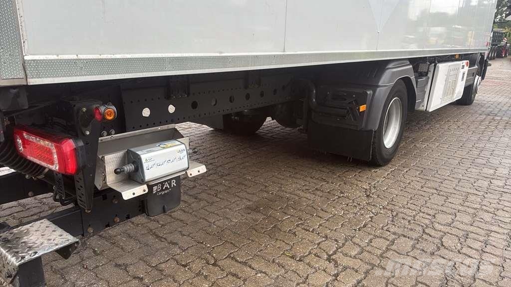 Mercedes-Benz 1527 0 Camiones chasis
