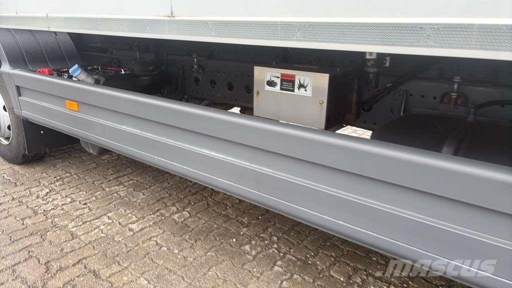 Mercedes-Benz 1527 0 Camiones chasis