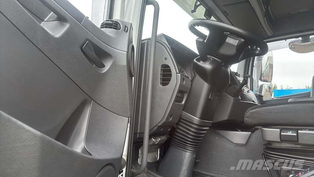 Mercedes-Benz 1527 0 Camiones chasis