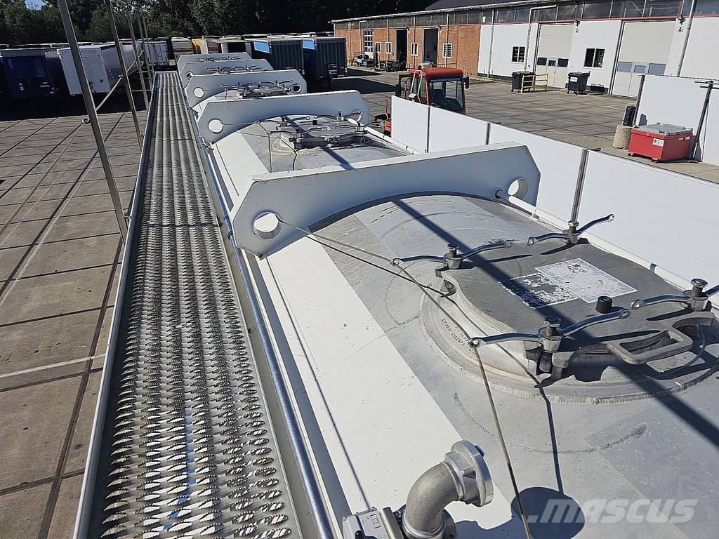 Feldbinder KIP 60.3 GGVS/ADR Tartályos félpótkocsik