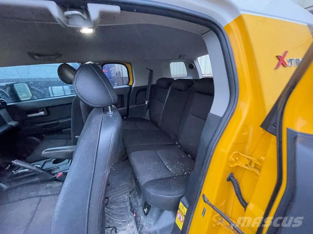 Toyota FJ Cruiser 4.0 V6 Airconditioning 4x4 Automatic Ge Cross-country vehicles