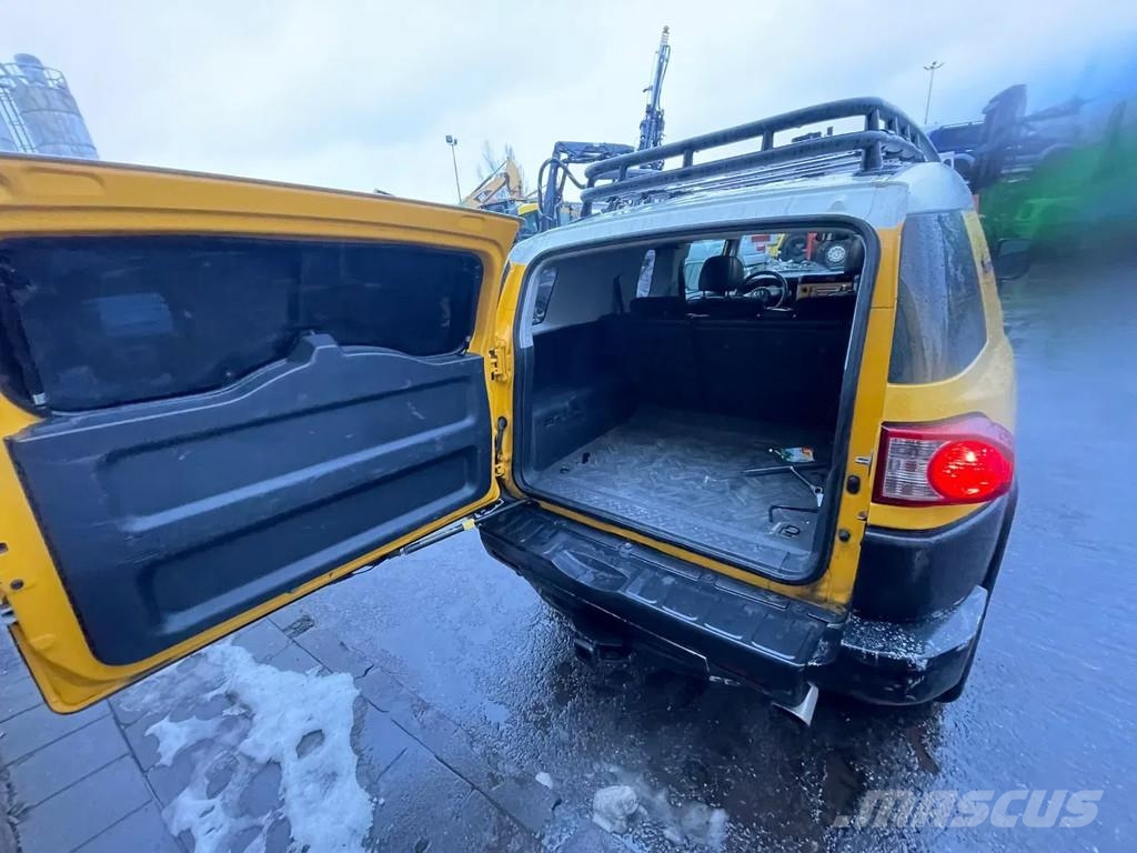 Toyota FJ Cruiser 4.0 V6 Airconditioning 4x4 Automatic Ge Cross-country vehicles