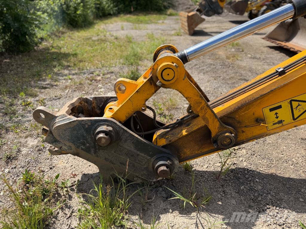 JCB JS 175 W Excavadoras de ruedas