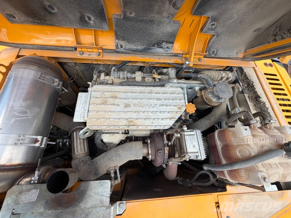 JCB JS 175 W Excavadoras de ruedas