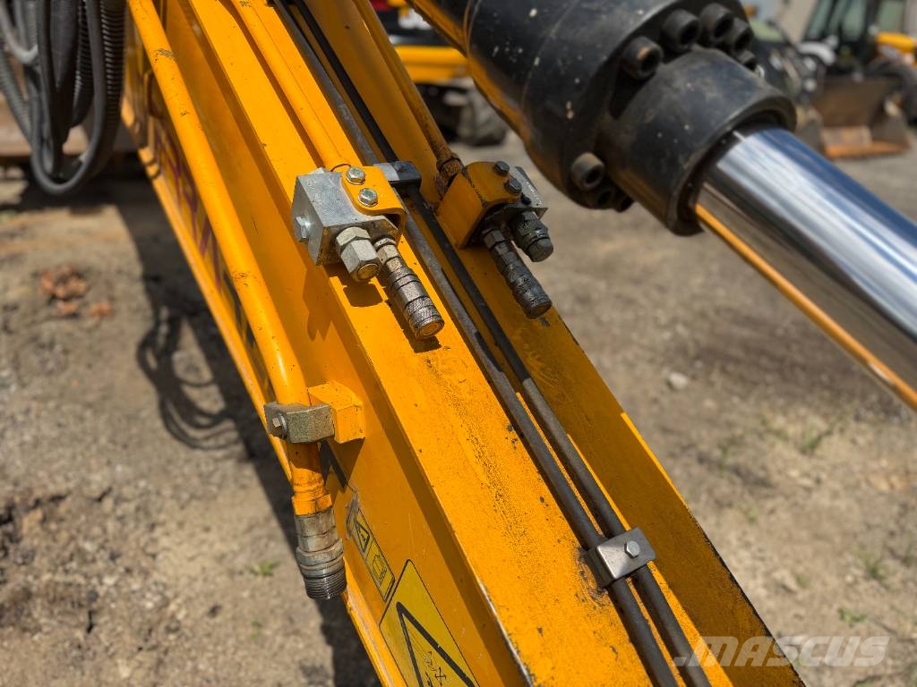 JCB JS 175 W Excavadoras de ruedas