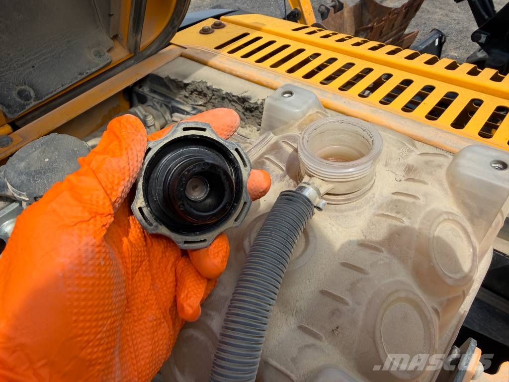 JCB JS 175 W Excavadoras de ruedas