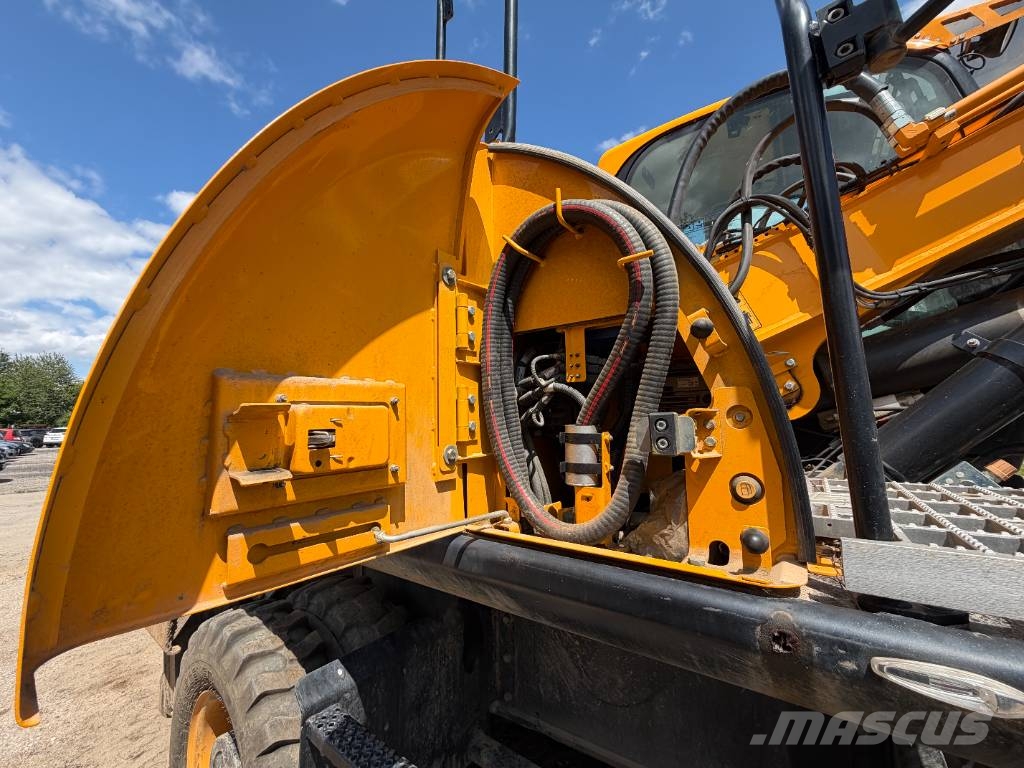 JCB JS 175 W Excavadoras de ruedas