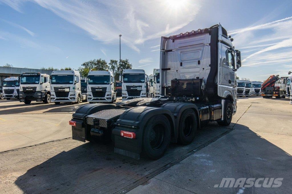Mercedes-Benz ACTROS 3363 LS - 40.000 KM Sadulveokid