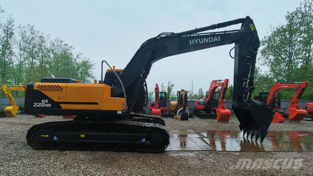 Hyundai HX 220 HD Гусеничні екскаватори