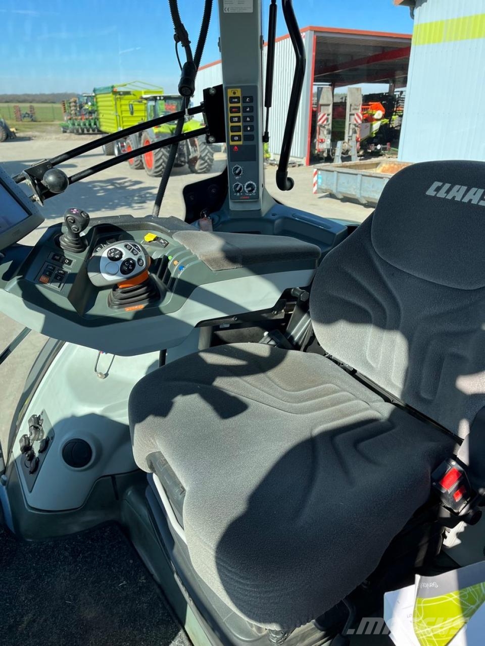 CLAAS Axion 850 CEBIS HEXASHIFT 트랙터