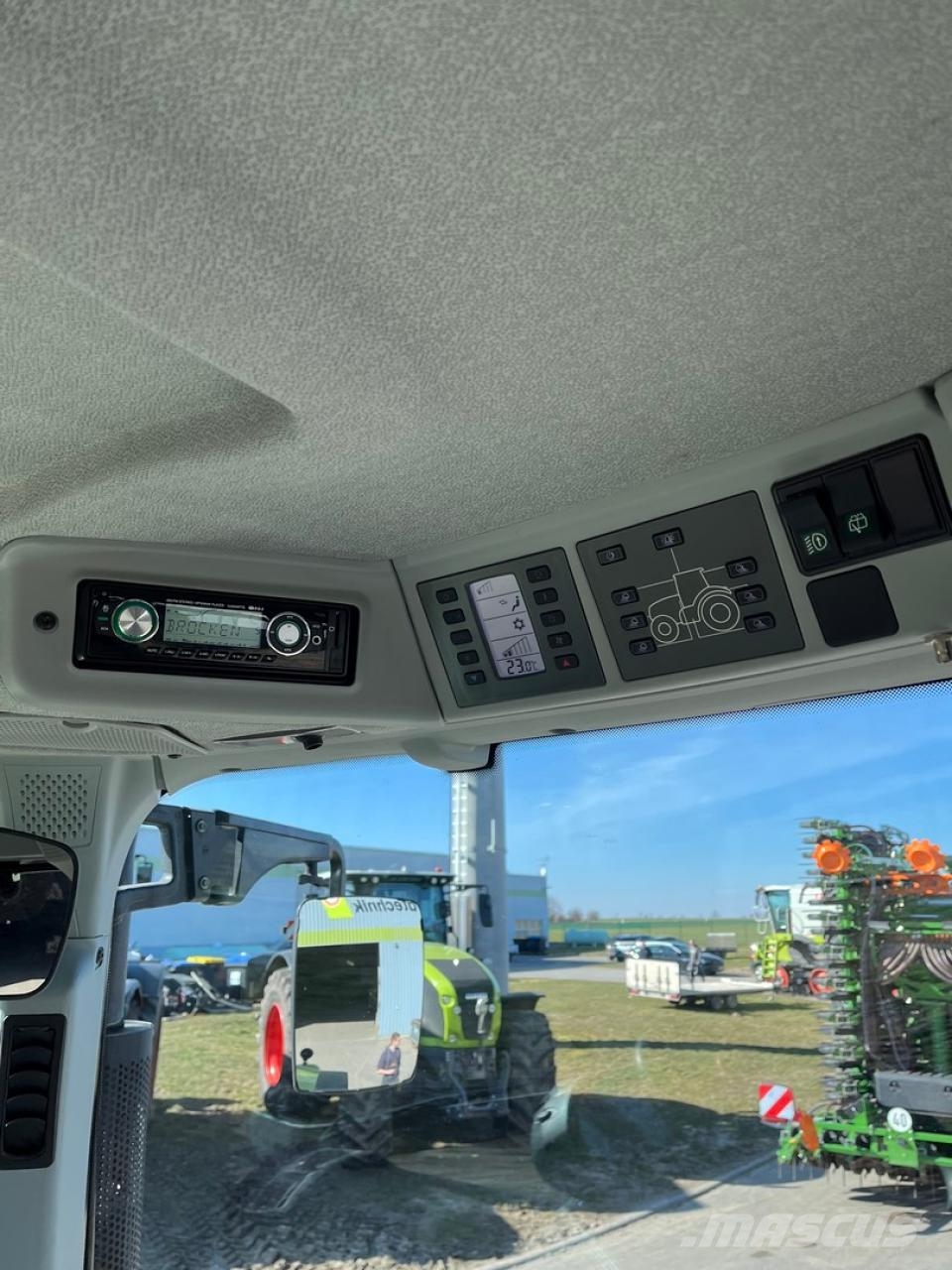CLAAS Axion 850 CEBIS HEXASHIFT 트랙터