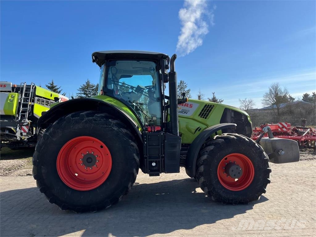 CLAAS Axion 850 CEBIS HEXASHIFT 트랙터