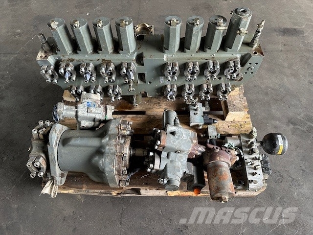 Liebherr R 974 B VALVEBLOCK Hydraulik
