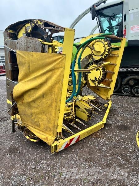 John Deere 8400 i Μηχανές χορτονομής