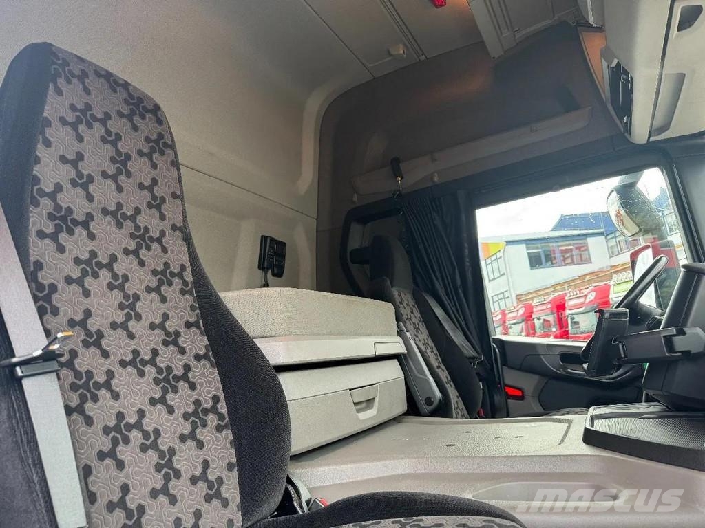 Scania P450 6X2 EURO 6 NGS 2500 KG ZEPRO LOAD LIFT 커튼사이더 트럭