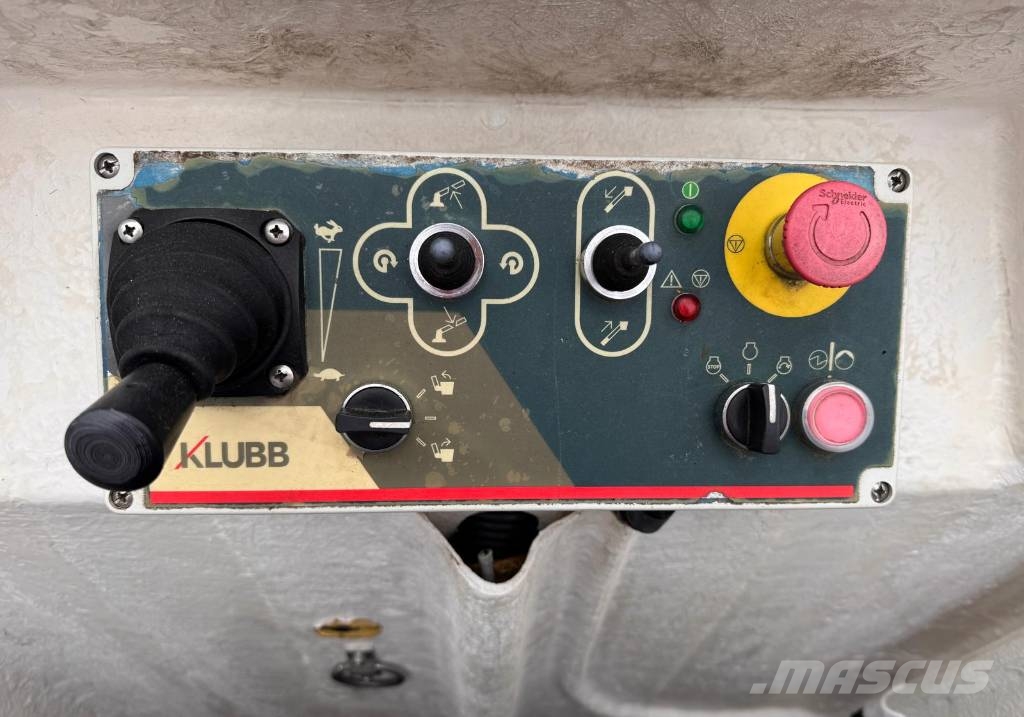 Renault Trafic L1H1 Hubarbeitsbühne Steiger Klubb KL 21B E 卡車裝載高空作業車