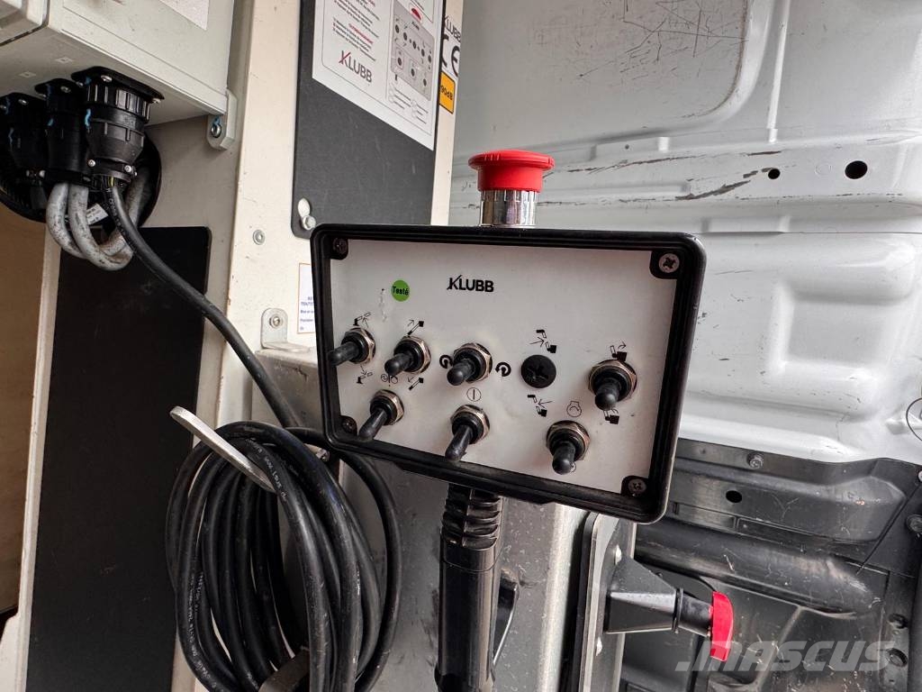 Renault Trafic L1H1 Hubarbeitsbühne Steiger Klubb KL 21B E 卡車裝載高空作業車