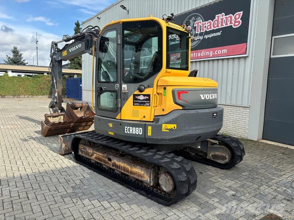 Volvo ECR88D tracked excavator, 3x buckets, A/C, 2014 ye 中型挖掘机