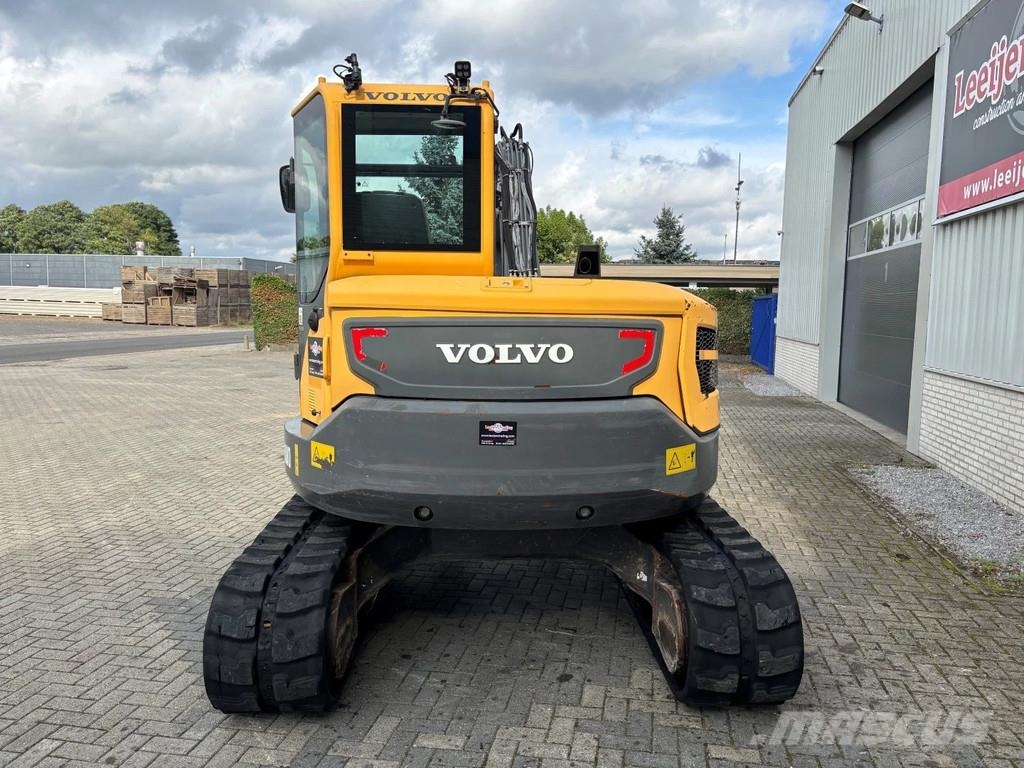 Volvo ECR88D tracked excavator, 3x buckets, A/C, 2014 ye 中型挖掘机