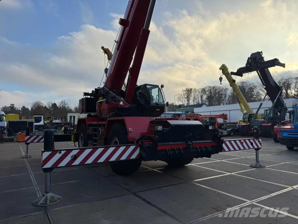 Terex RT100 Terrängkranar (Grov terräng)