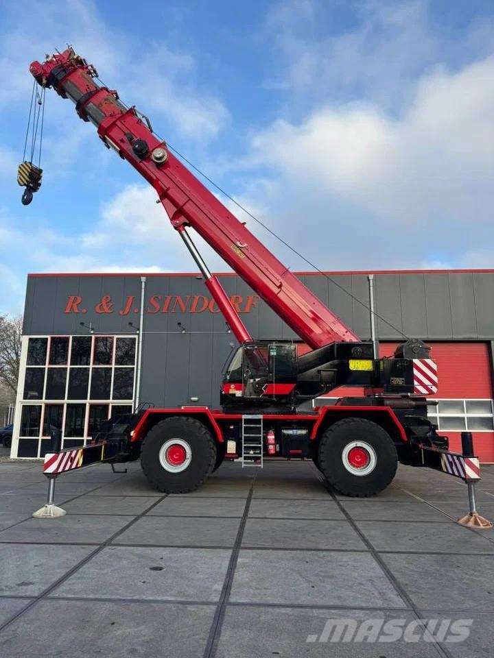 Terex RT100 Terrängkranar (Grov terräng)