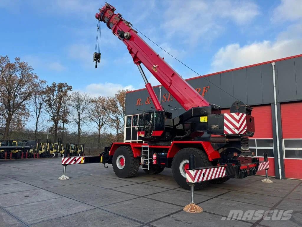 Terex RT100 Terrängkranar (Grov terräng)