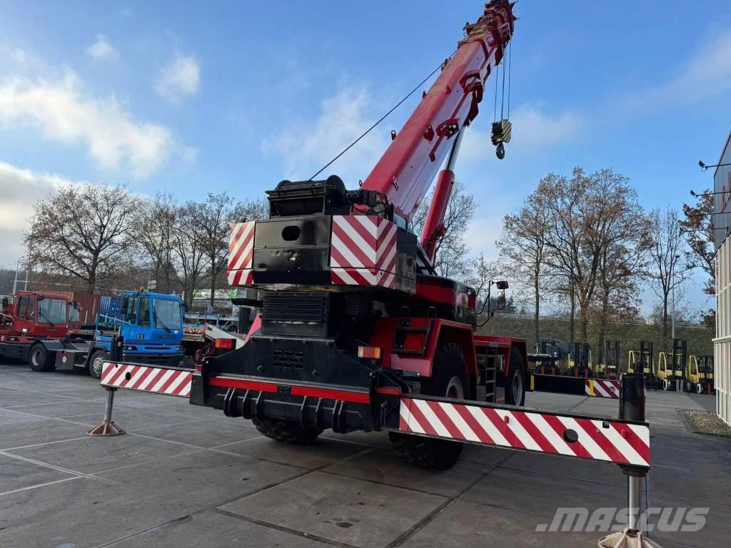 Terex RT100 Terrängkranar (Grov terräng)