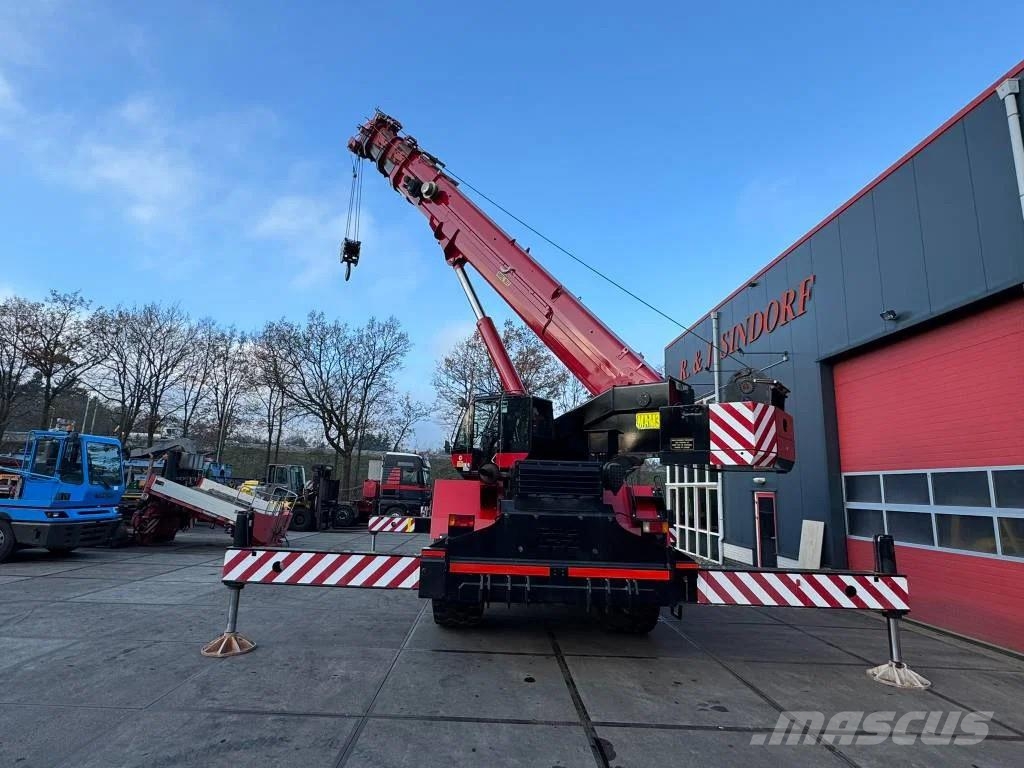 Terex RT100 Terrängkranar (Grov terräng)