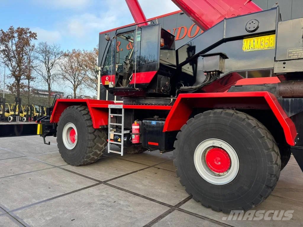 Terex RT100 Terrängkranar (Grov terräng)