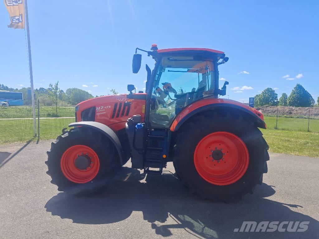 Kubota M 7-173 Premium Traktori