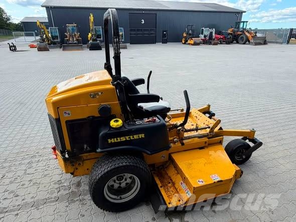 Hustler Z Diesel 72 Naudoti kompaktiški traktoriai