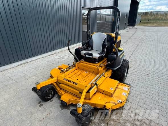 Hustler Z Diesel 72 Naudoti kompaktiški traktoriai