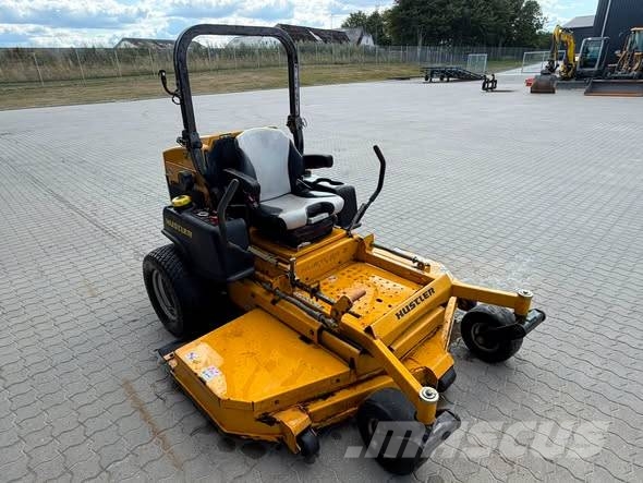 Hustler Z Diesel 72 Naudoti kompaktiški traktoriai