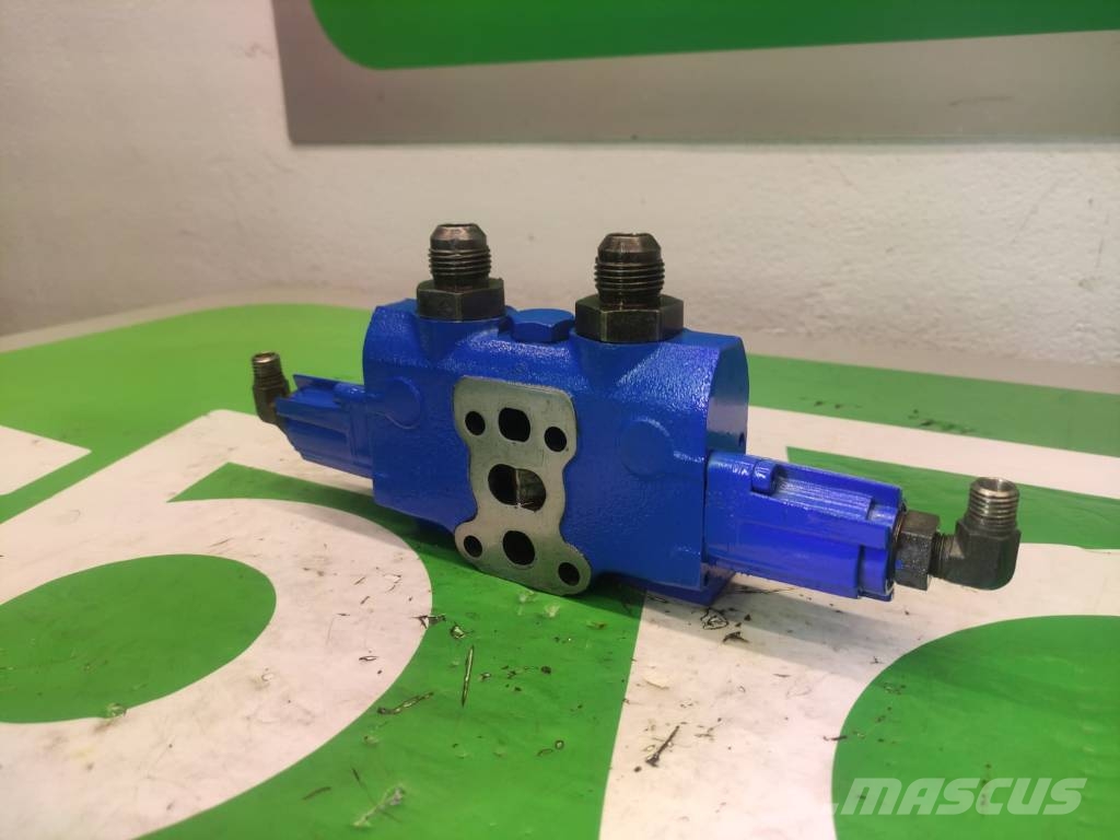 Massey Ferguson 8937 Manifold section 190118 01 Rexroth Châssis et suspension