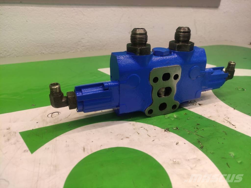 Massey Ferguson 8937 Manifold section 190118 01 Rexroth Châssis et suspension