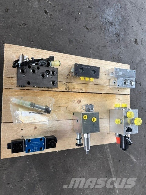Ammann NEW HYDRAULIC PARTS COMPLET Hidráulicos
