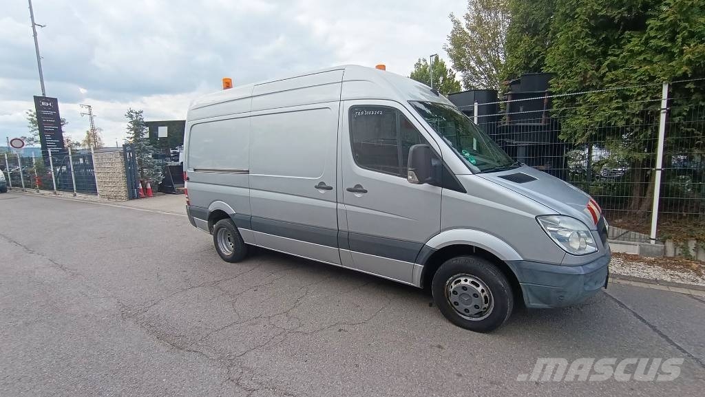 Mercedes-Benz 516 Cdi, Werkstattschränke, Webasto, Klima AHK Lette lastebiler