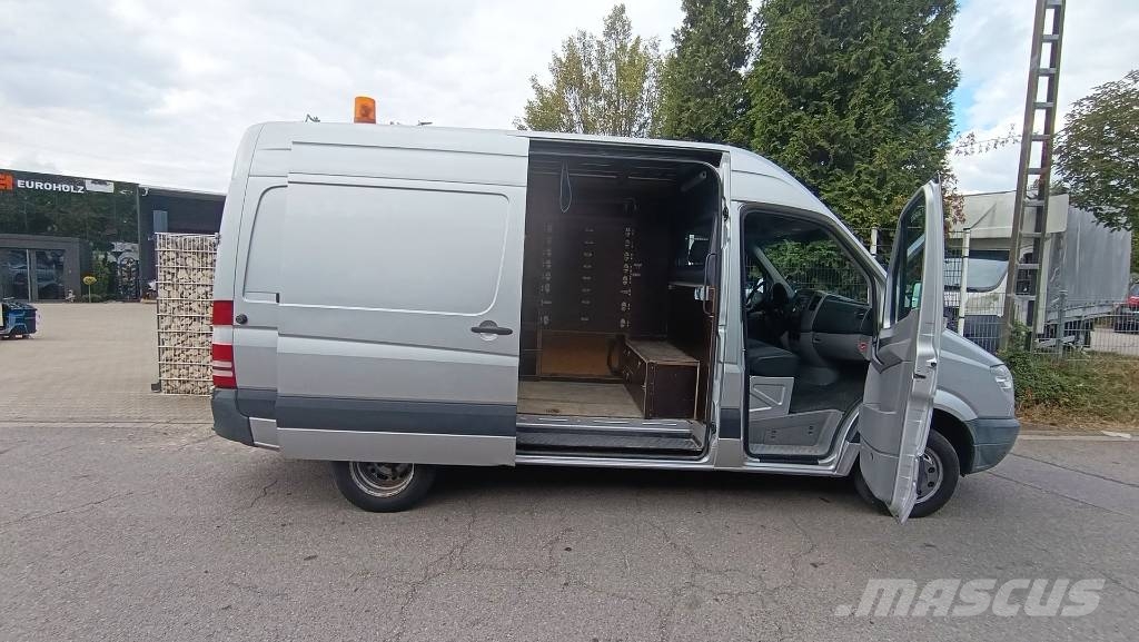 Mercedes-Benz 516 Cdi, Werkstattschränke, Webasto, Klima AHK Lette lastebiler