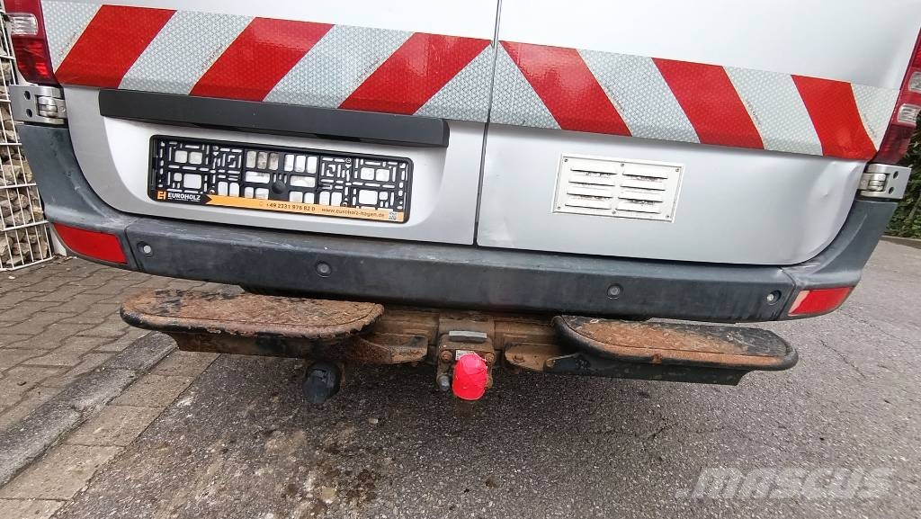 Mercedes-Benz 516 Cdi, Werkstattschränke, Webasto, Klima AHK Lette lastebiler