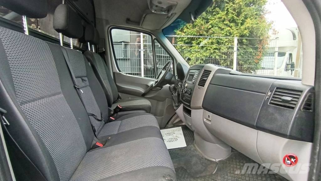 Mercedes-Benz 516 Cdi, Werkstattschränke, Webasto, Klima AHK Lette lastebiler