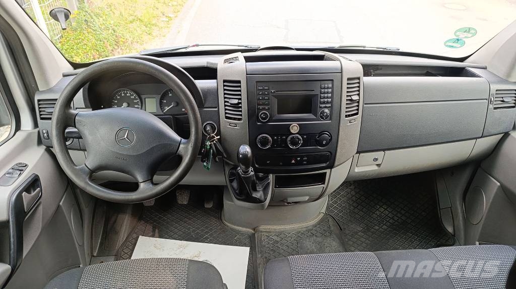 Mercedes-Benz 516 Cdi, Werkstattschränke, Webasto, Klima AHK Lette lastebiler
