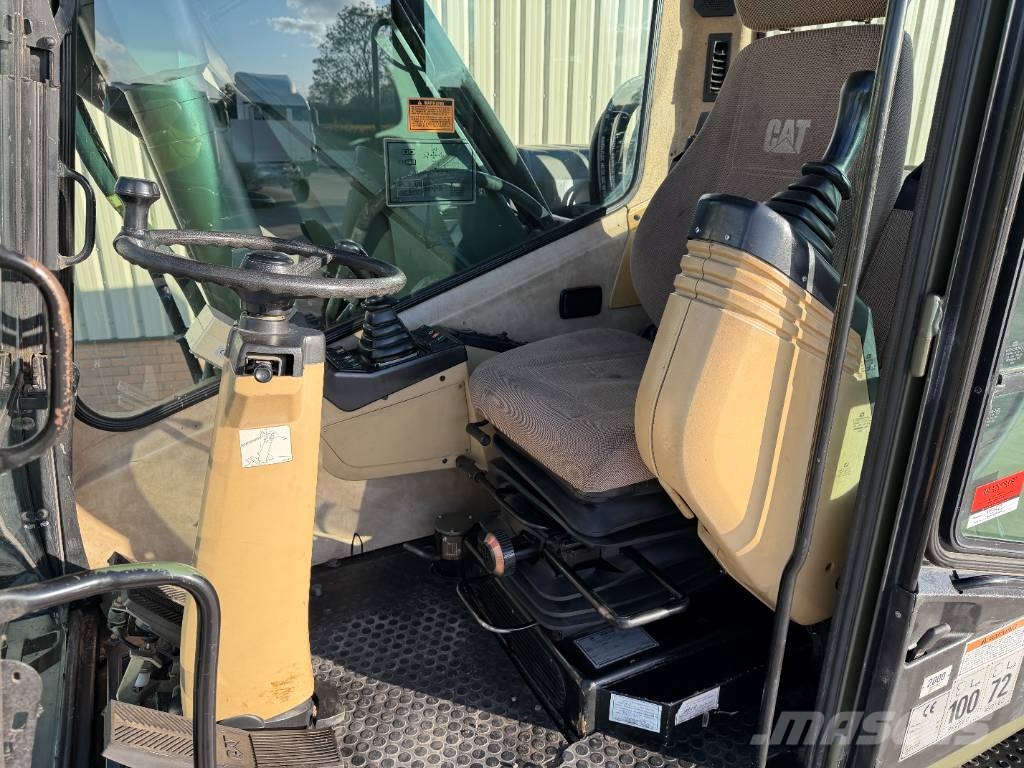 CAT M 318 Gravemaskiner på hjul